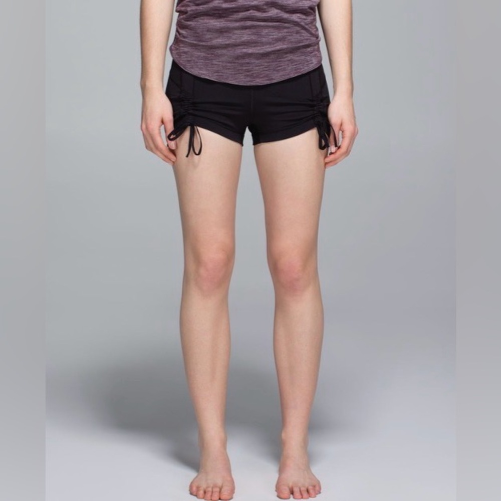 Lululemon Liberty Shorts – Black